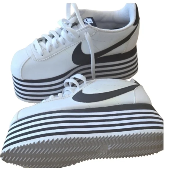 Comme des Garcons Women's Platform Sneakers - White and Black - Picture 2 of 10